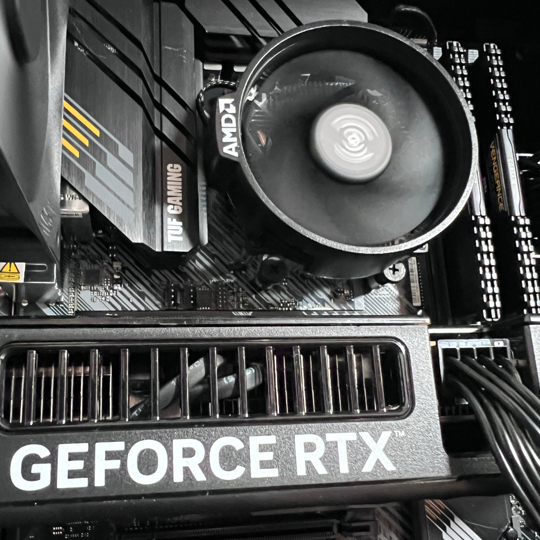 Stealth - RTX 5060 Gaming PC